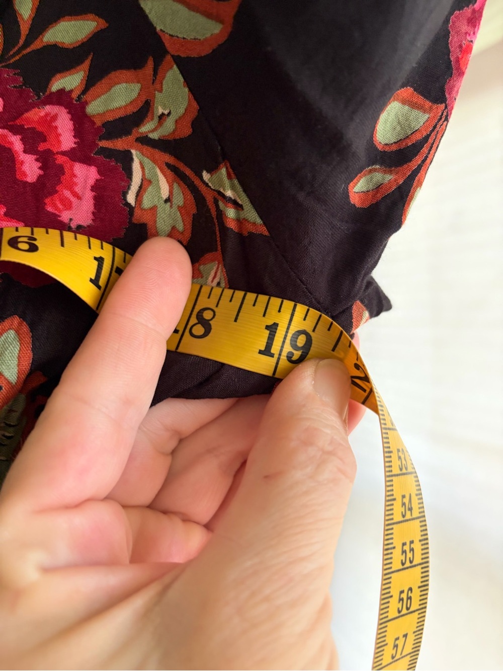 Vtg 90s Angie floral romper - Picture 9 of 14